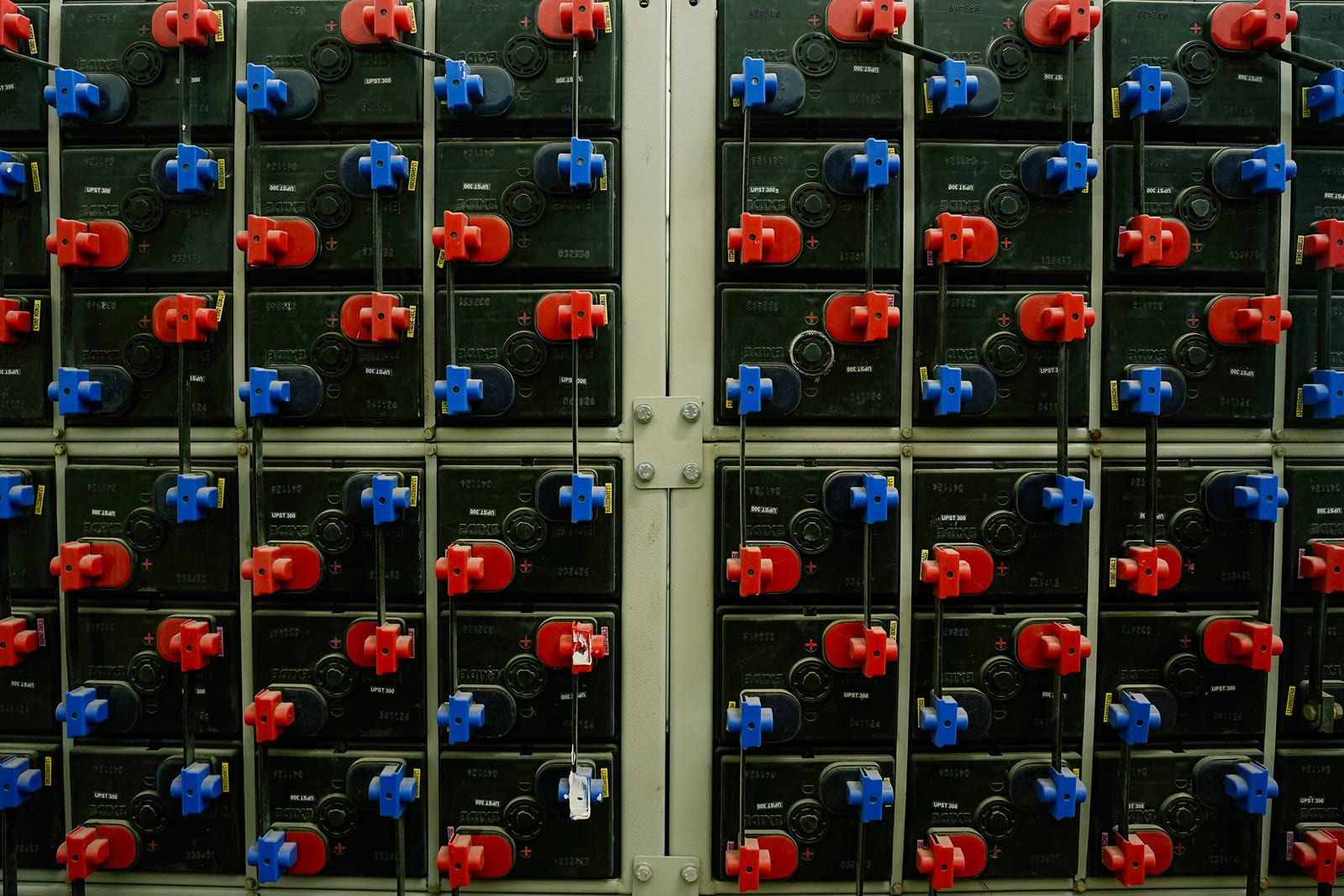 Battery energy storage system (BESS) racks for industrial power backup