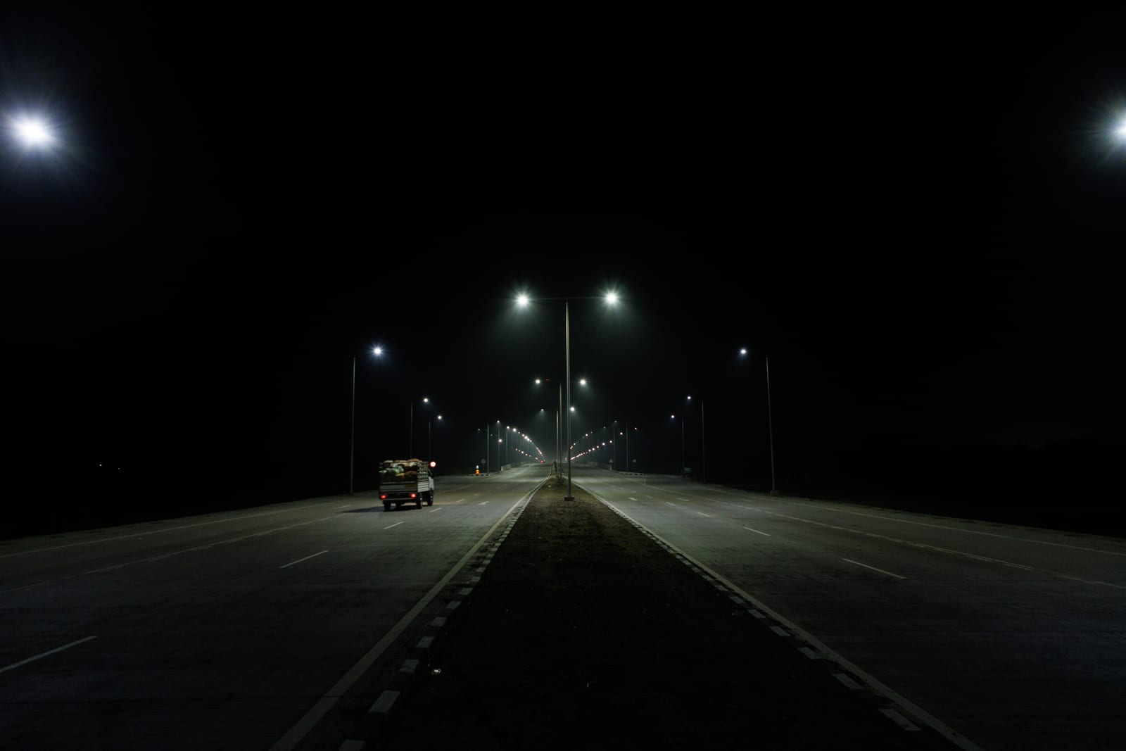 LED high-mast highway lighting at night